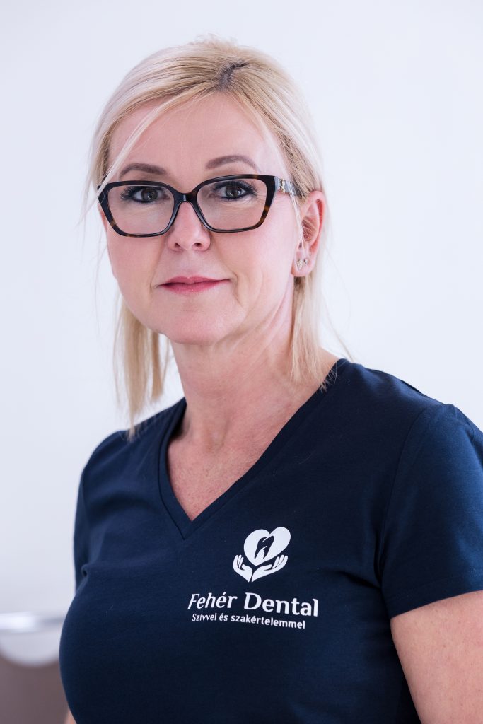 Dr. Zöldi Anna